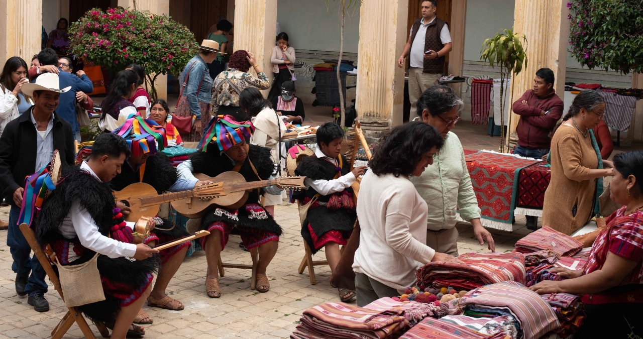 Artesanas de Chiapas: La digitalización como herramienta de autonomía económica