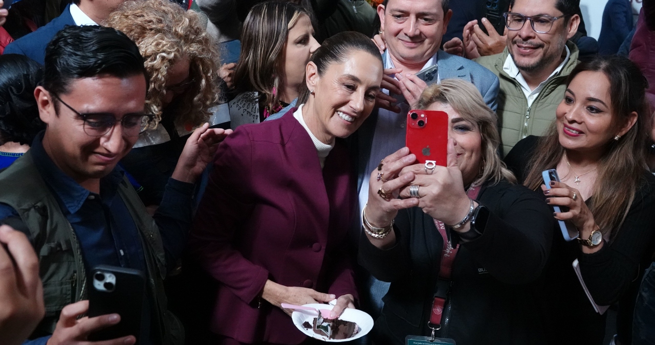 El cumpleaños de la primera mujer presidenta: un día para reconocer los techos de cristal que se rompieron