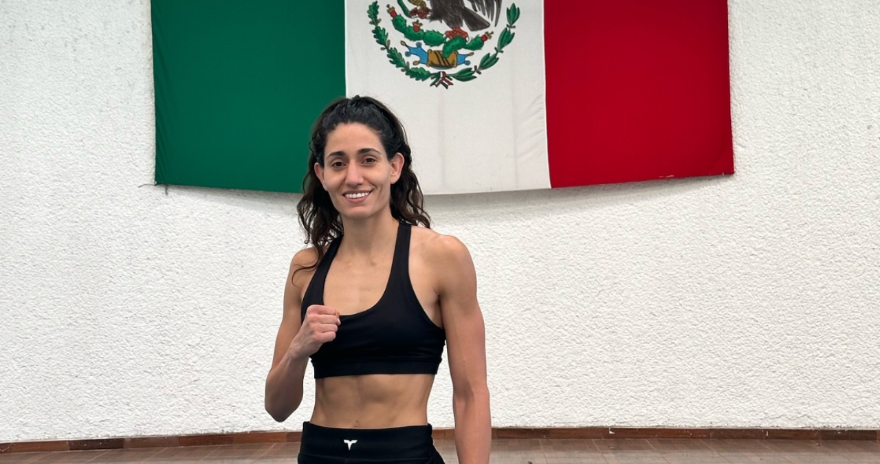 Laura Burgos, la“Atleta del Mes” por la IWGA: conoce a la profesional del Muaythai