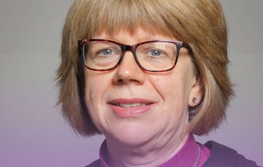 ¿Quién es Sarah Mullally, la primera arzobispa de Canterbury?