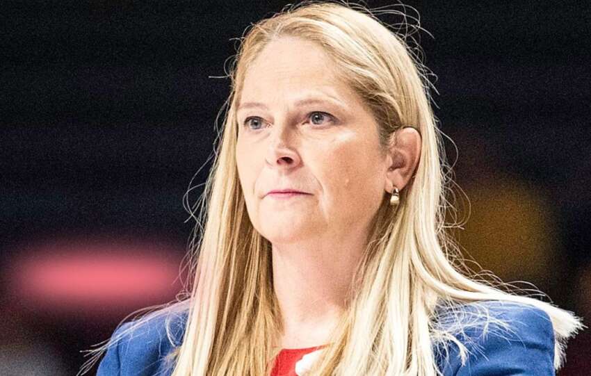 ¿Quién es Brenda Frese, la entrenadora que se hizo viral por su fuerte mensaje de motivación?